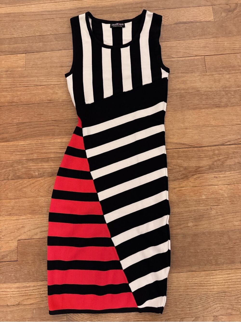 Fashion Nova Black White Pink Striped Knee Length Bodycon Dress - Size XS
b22